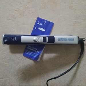 Ion Conditioning Ceramic Flat Iron